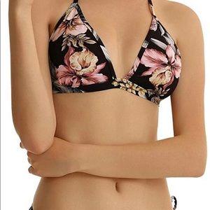 Bikini of two pieces